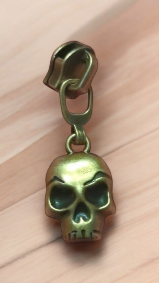 #5 Molded Skull Zipper Pulls