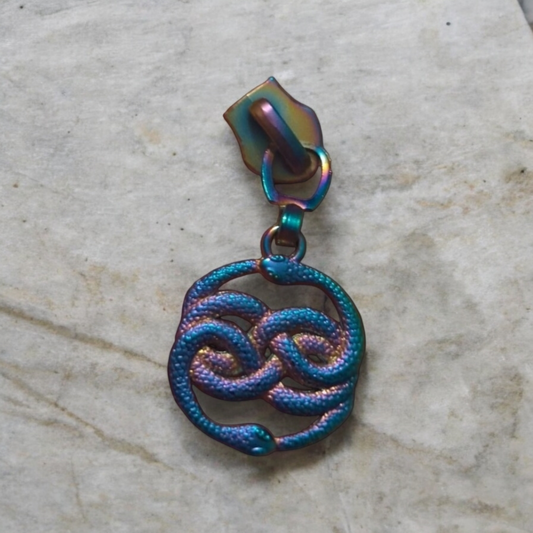 #5 Never Ending Auryn Zipper Pulls